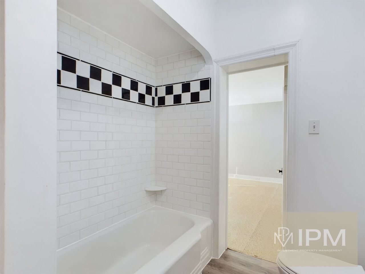 60 N Sherman St - Photo 7 of 11