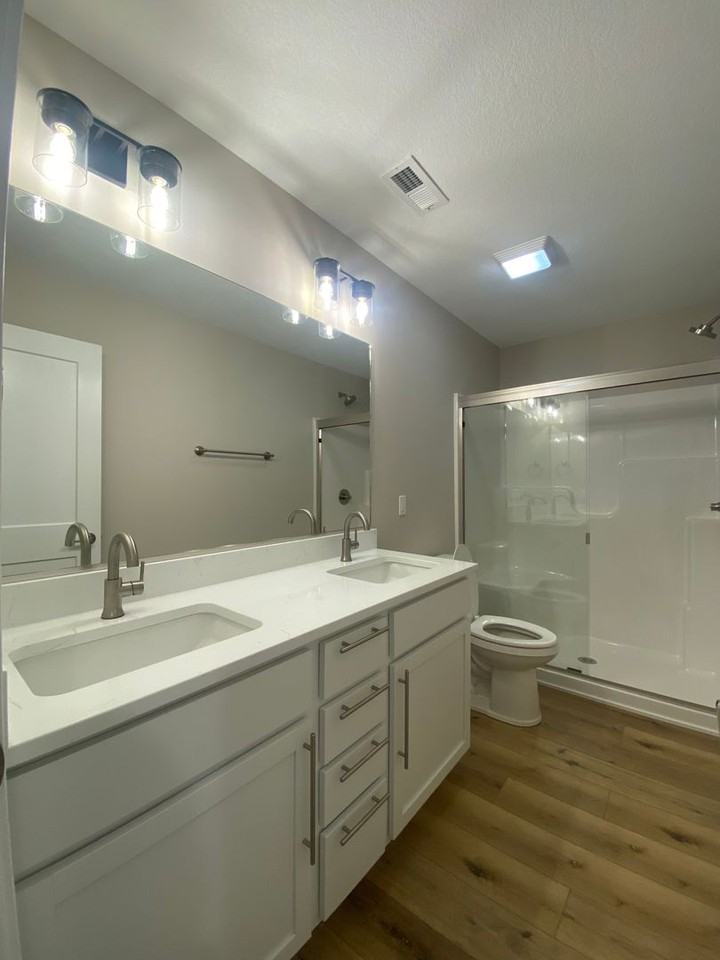 1477 S Kings Grove Ave - Photo 7 of 12