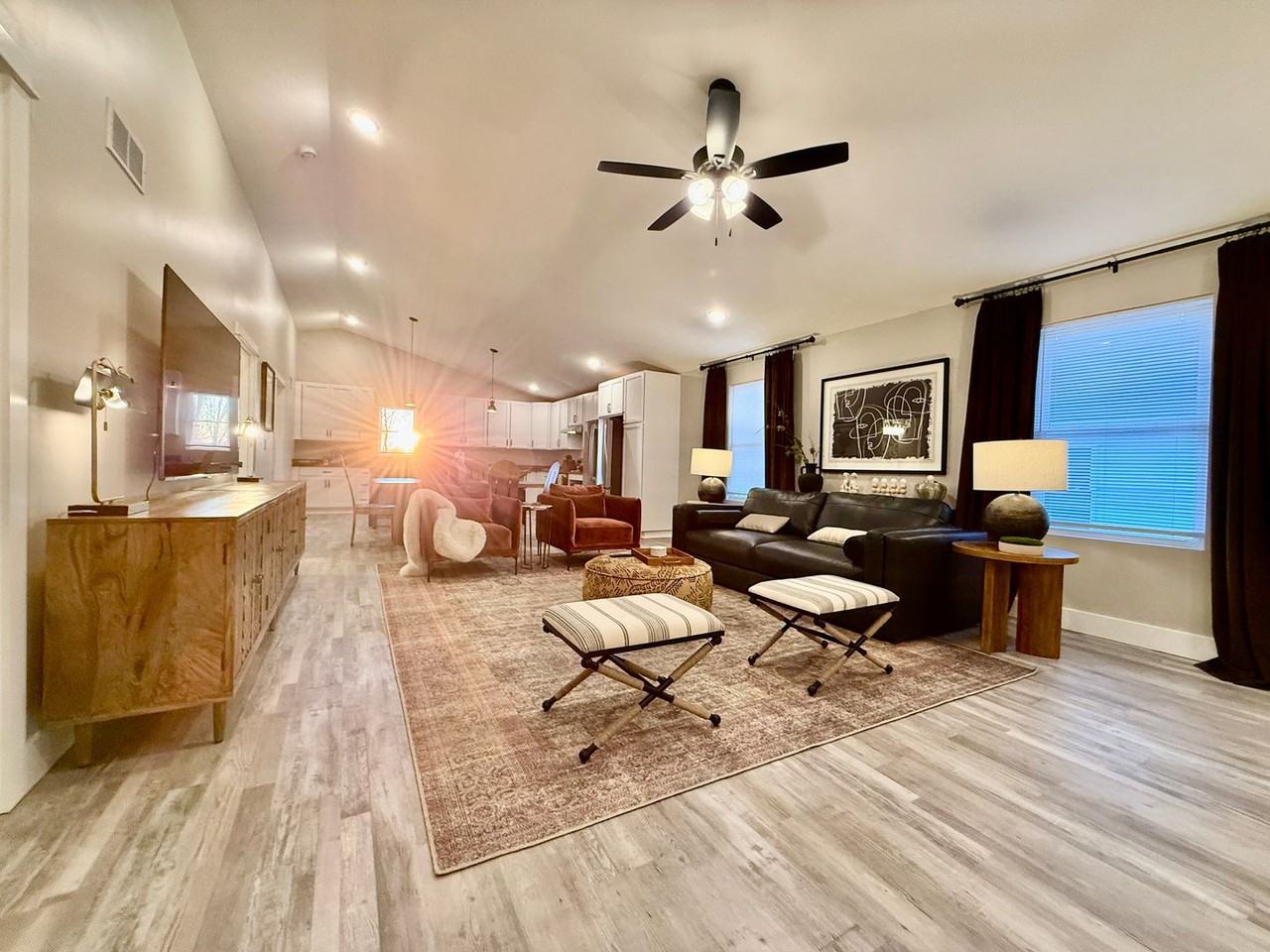 7855 2nd St - Photo 6 of 44