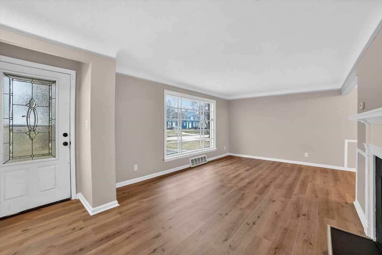 3799 Merrymound Rd - Photo 3 of 25