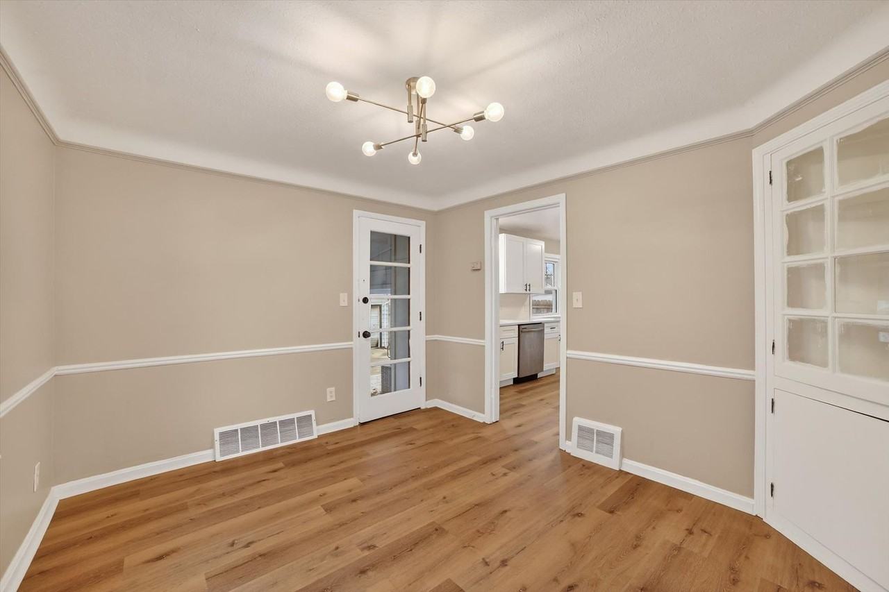 3799 Merrymound Rd - Photo 5 of 25