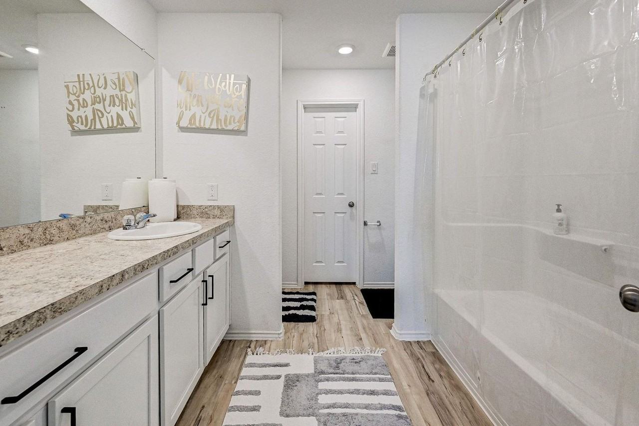 1702 Campos Ct - Photo 6 of 25