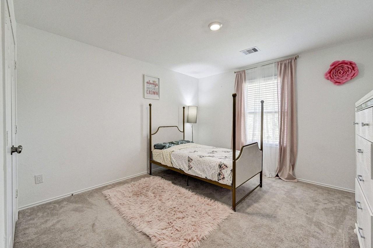 1702 Campos Ct - Photo 7 of 25