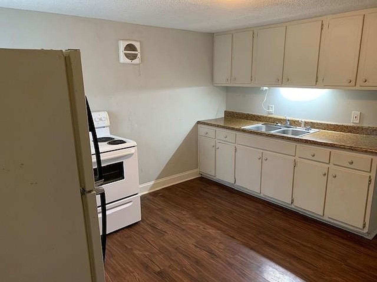 217 Orange St - Photo 2 of 3