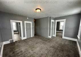 featured image of 910 Mulberry St