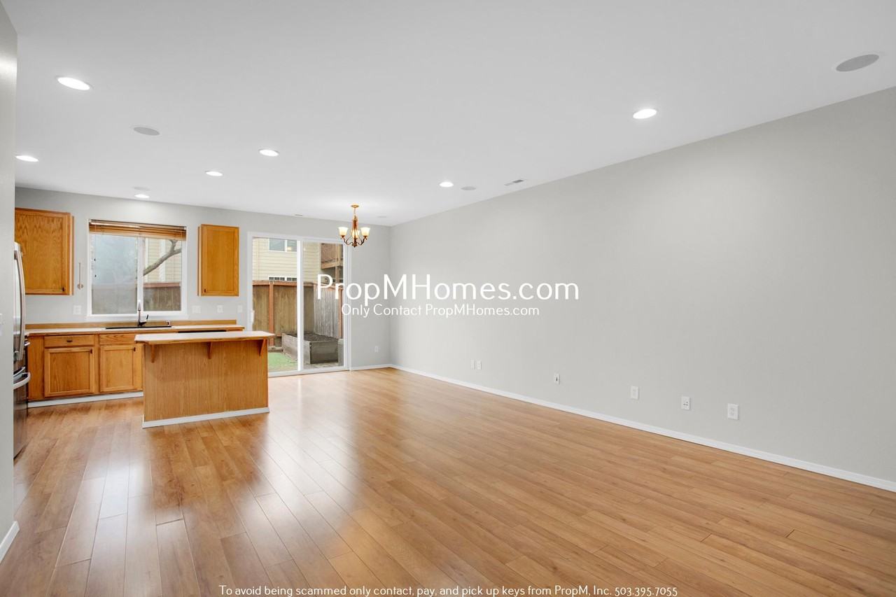 787 787 SW 198th Place - NEW PROPERTY - Photo 3 of 26