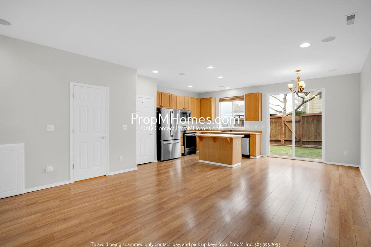 787 787 SW 198th Place - NEW PROPERTY - Photo 4 of 26