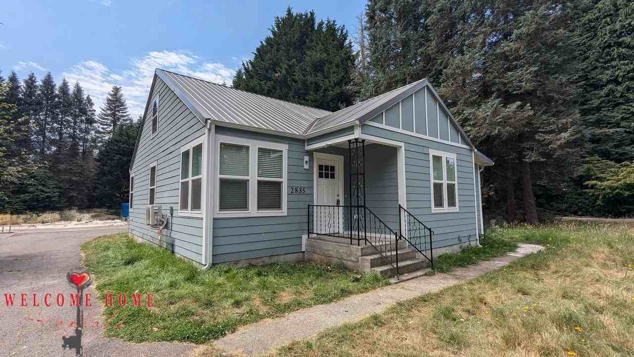 2835 Yelm Hwy Se - Photo 2 of 38