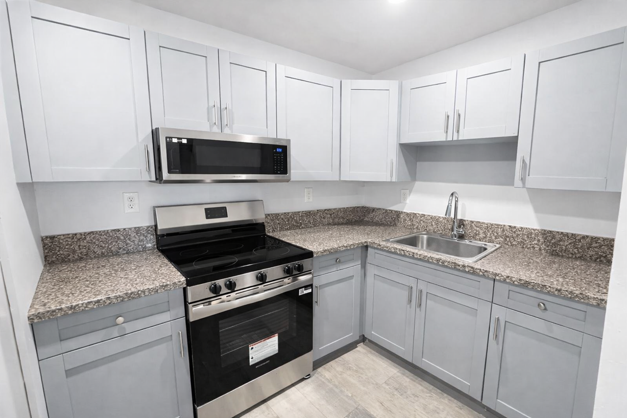 3300 S Dixie Hwy - Photo 3 of 6