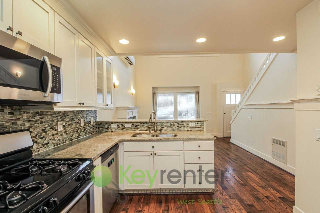 1119 24th Ave S - Photo 4 of 22