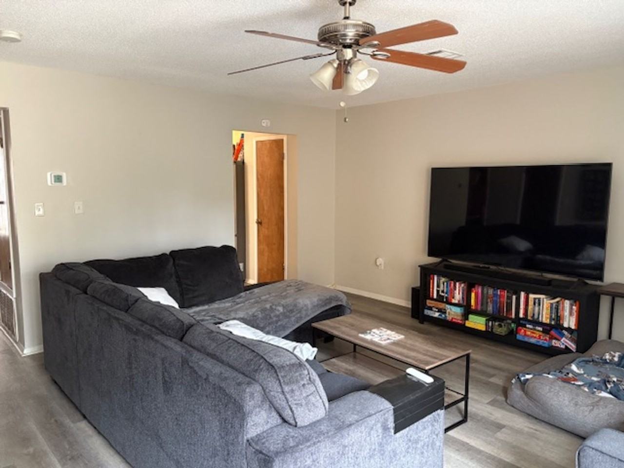 92 5th Ave - Photo 4 of 6