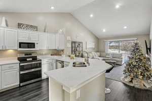 featured image of 17574 Park Place Cir