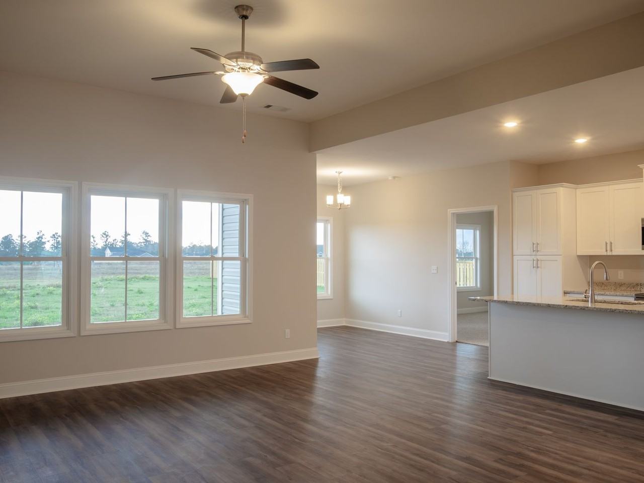 140 Griffith Ln - Photo 2 of 19