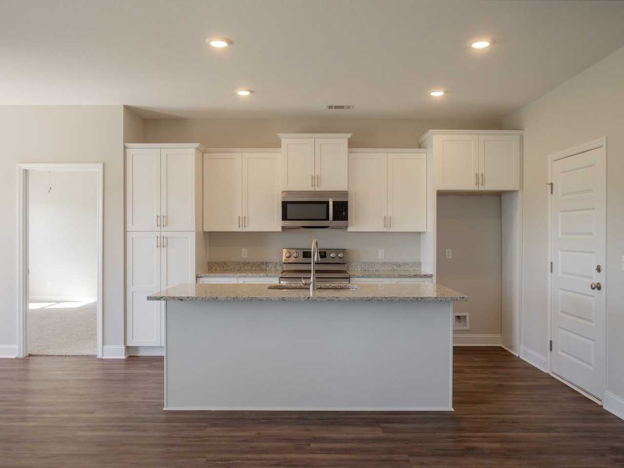 140 Griffith Ln - Photo 5 of 19