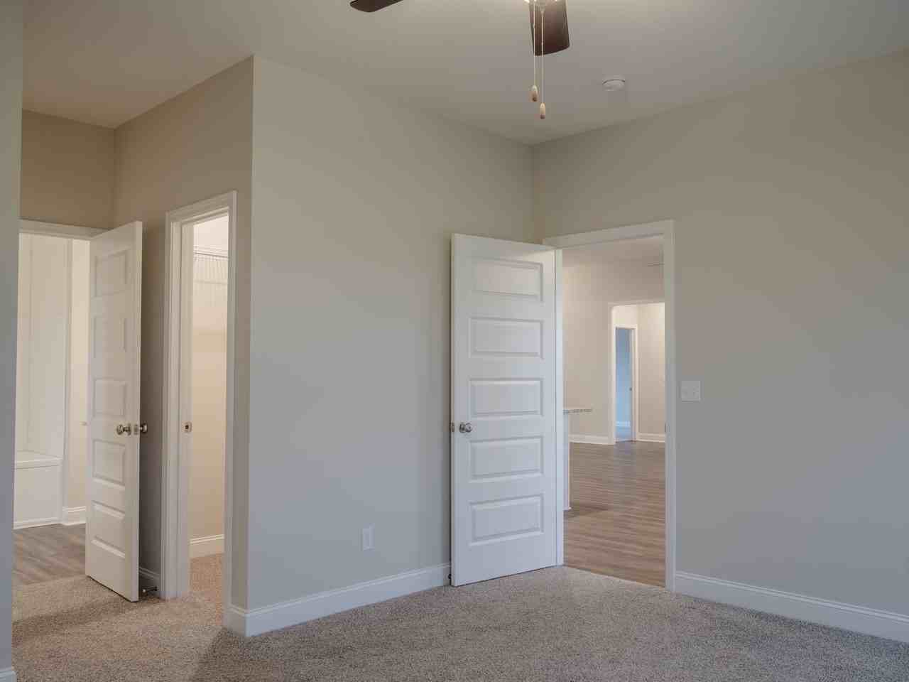 140 Griffith Ln - Photo 7 of 19