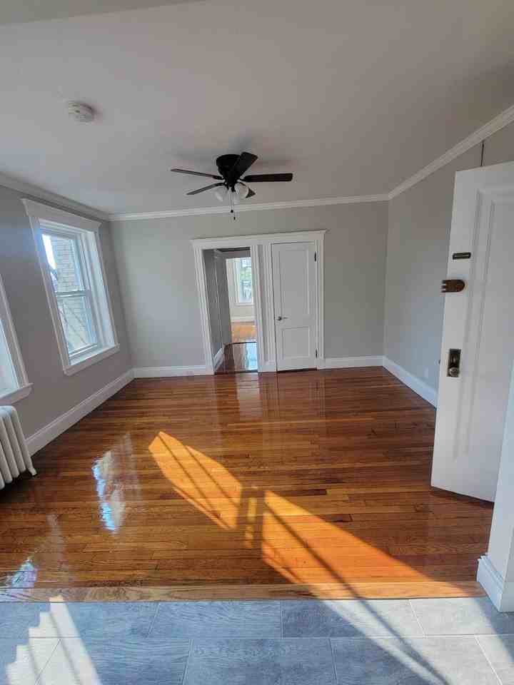125 Brainerd Rd - Photo 4 of 12