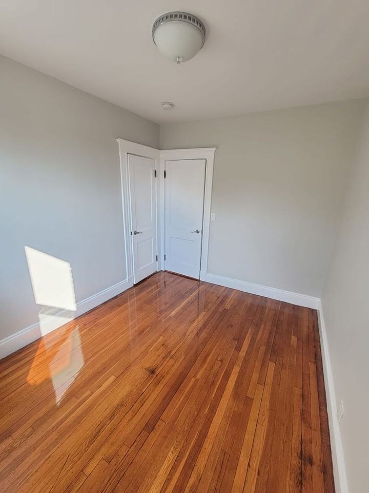125 Brainerd Rd - Photo 7 of 12