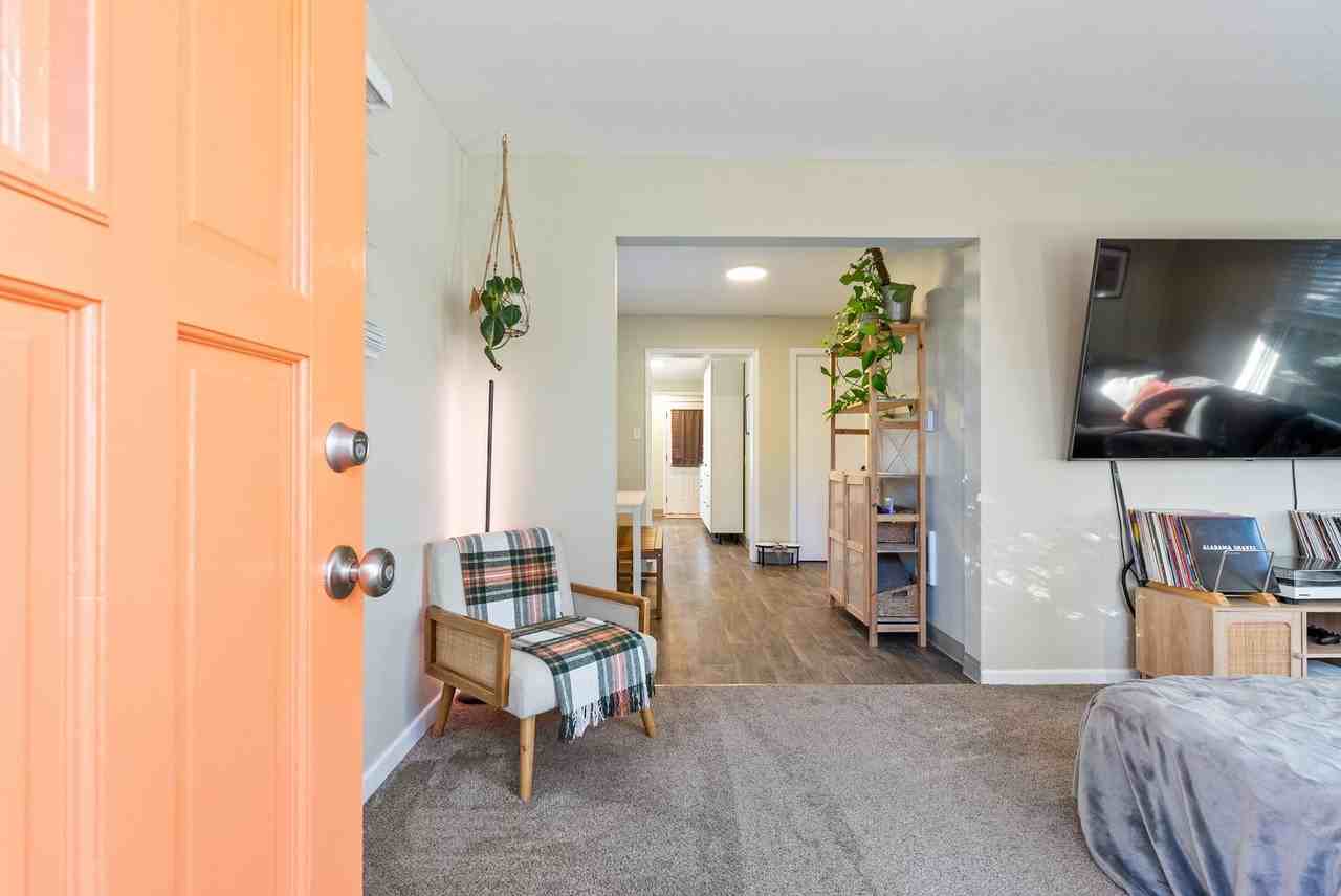 1814 W Reserve St - Photo 5 of 37