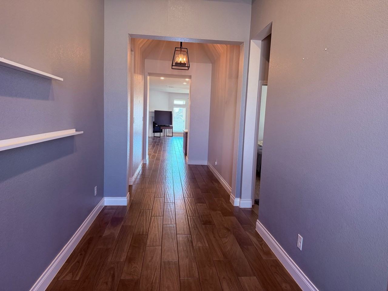 2421 Stella Ln - Photo 2 of 23