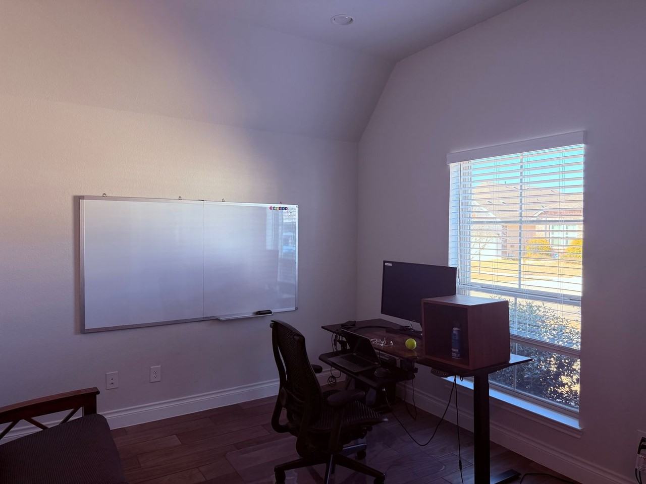 2421 Stella Ln - Photo 4 of 23