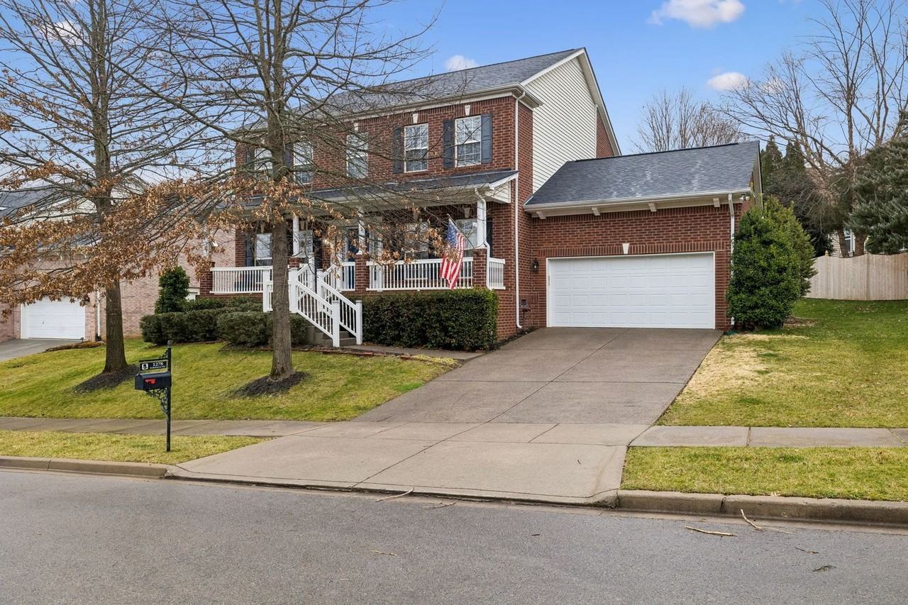 1278 Habersham Way - Photo 3 of 50