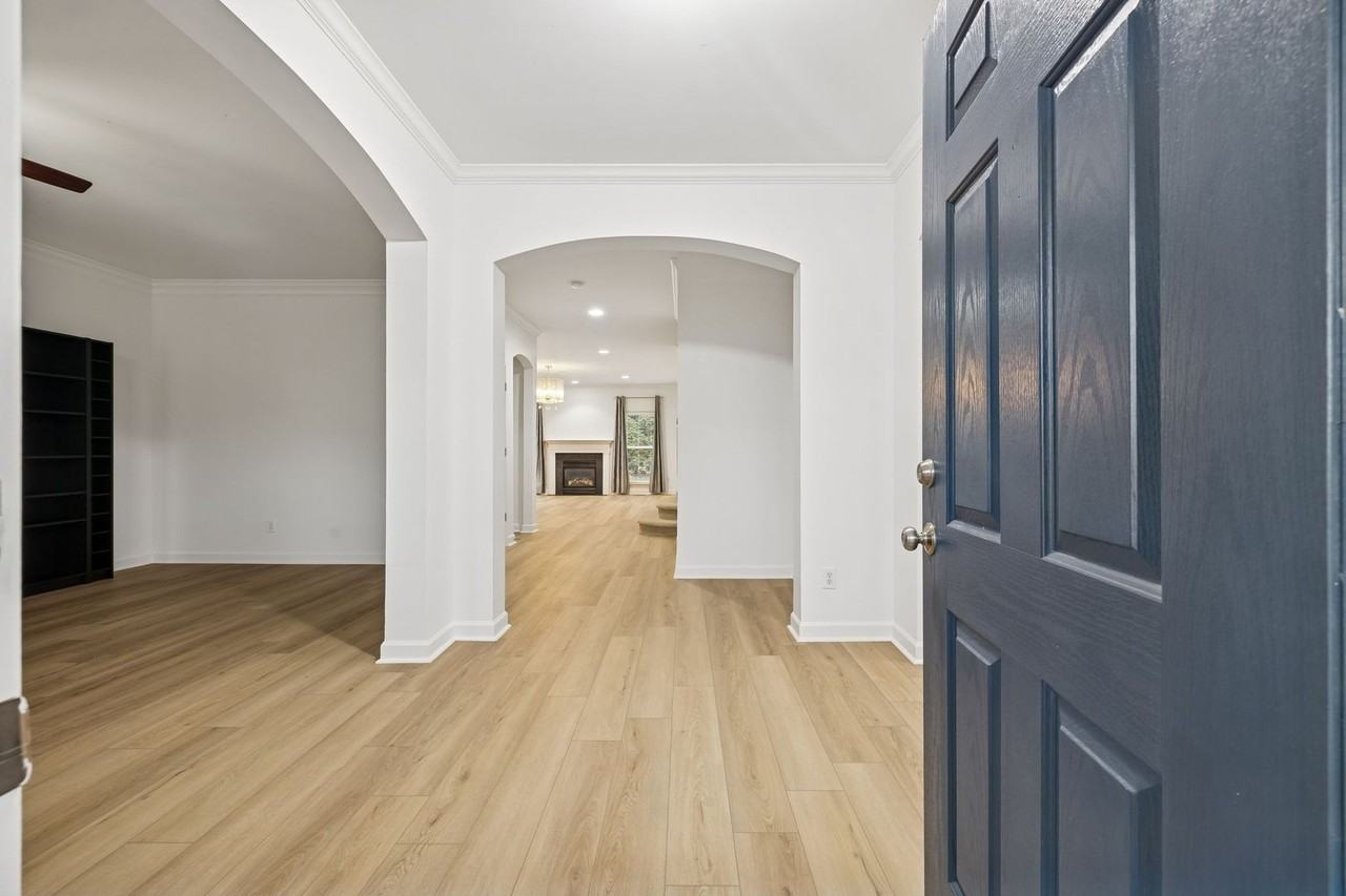 1278 Habersham Way - Photo 7 of 50