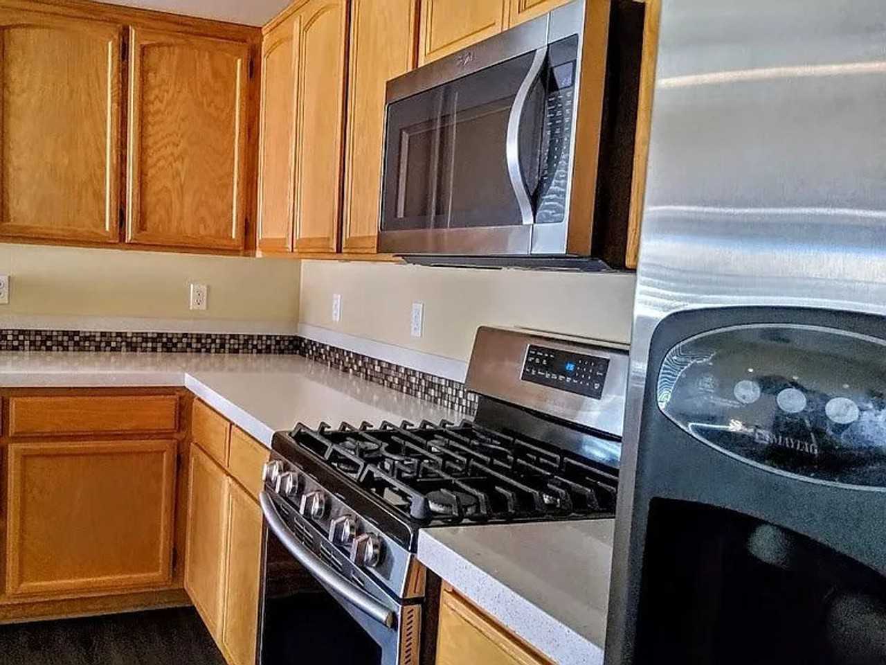 8523 Barberry Ave - Photo 5 of 8