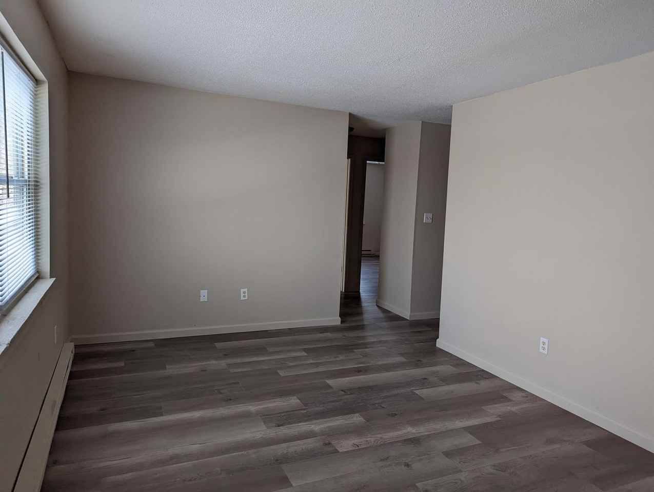 2901 Lawnridge Ct #G - Photo 4 of 12