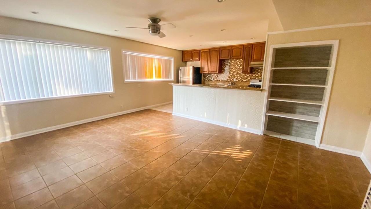 250 Cliff Drive - Photo 2 of 28