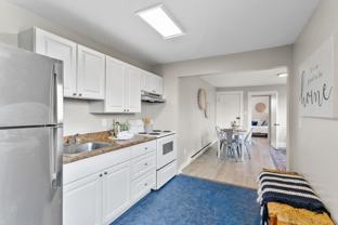 1023 W Maxwell - Photo 1 of 1