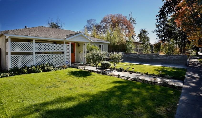 4908 Denny Ave - Photo 2 of 50