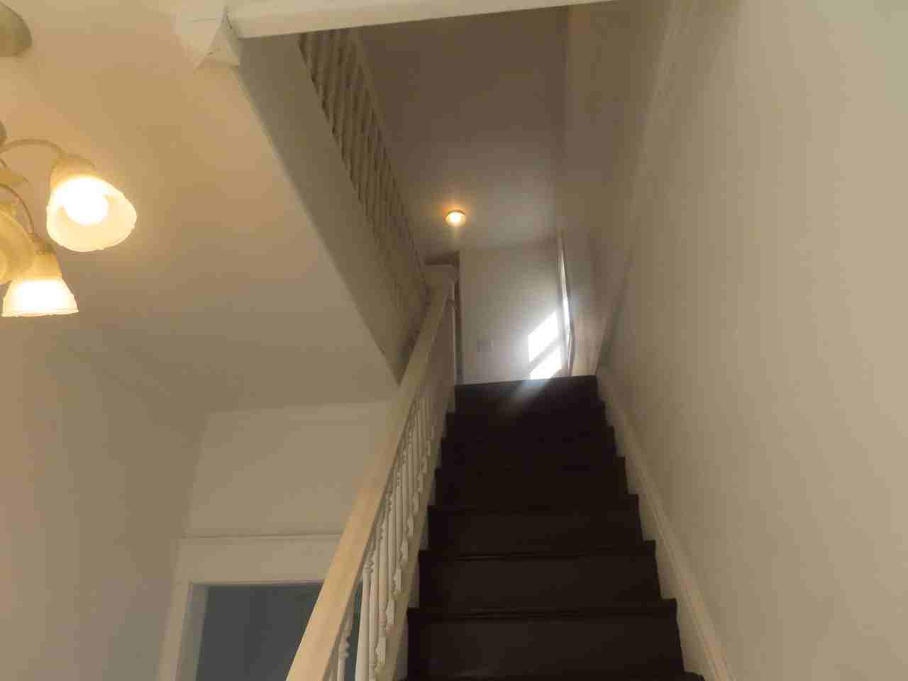 1401 Fairfield Ave - Photo 3 of 36