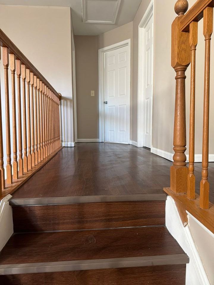 2279 Stoughton Dr - Photo 5 of 14