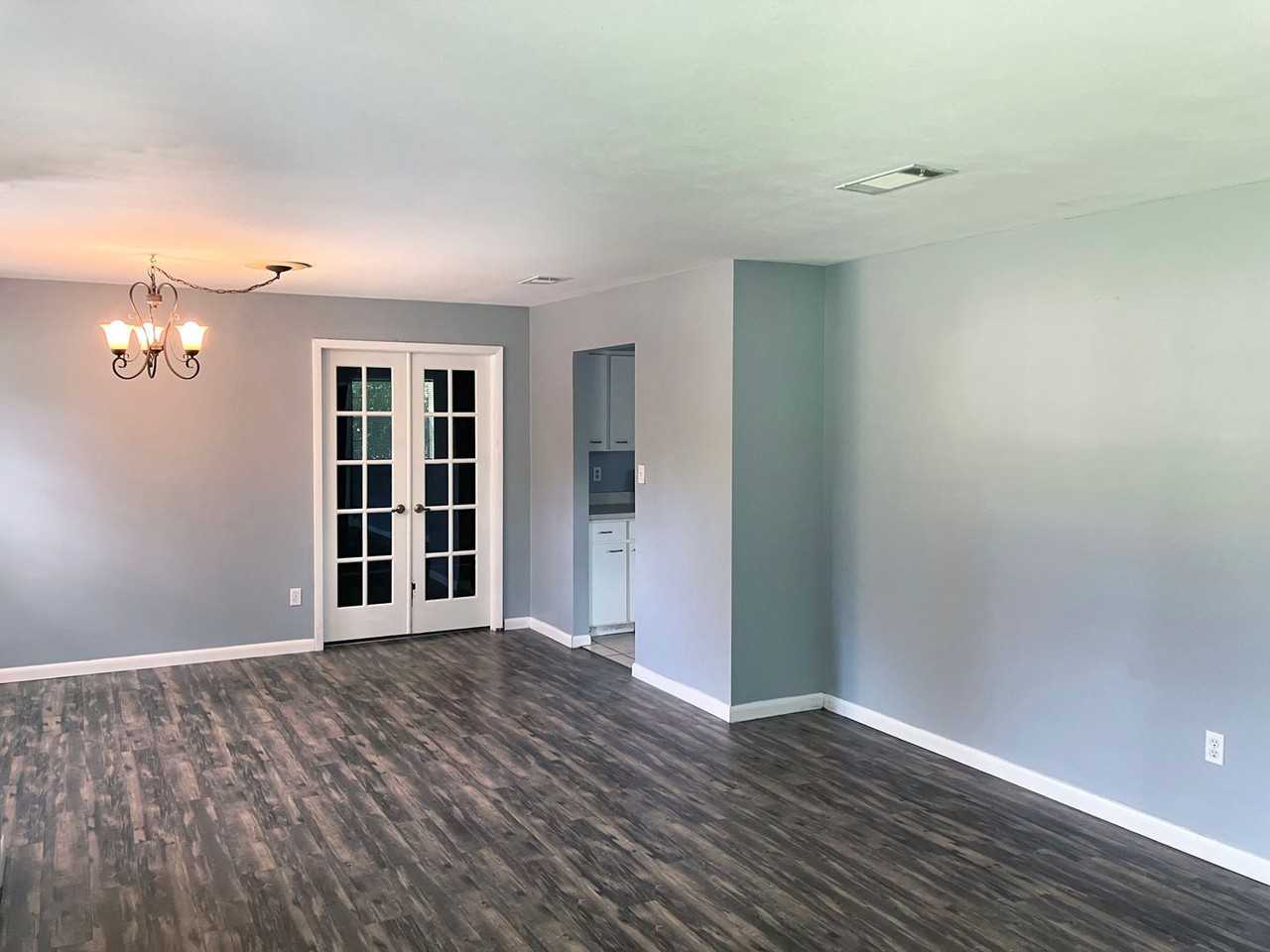 3504 Nw 51st Ave - Photo 2 of 20