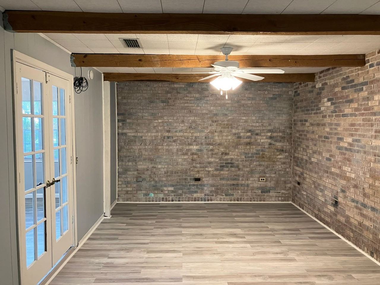 3504 Nw 51st Ave - Photo 7 of 20