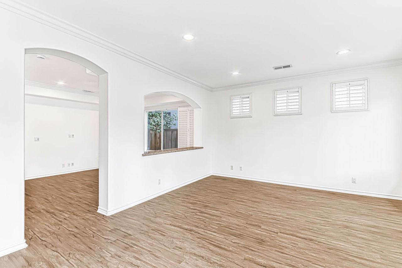 119 Granada Ave - Photo 2 of 22