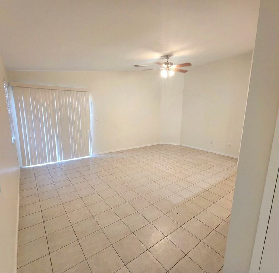 4316 Range Dr - Photo 2 of 9