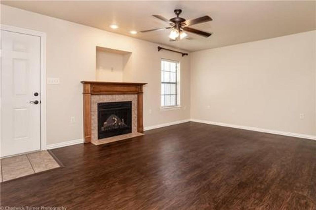 3534 W Chevaux Dr - Photo 3 of 16