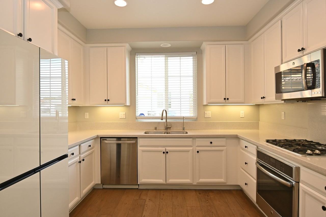 129 English Rose Cir - Photo 2 of 37