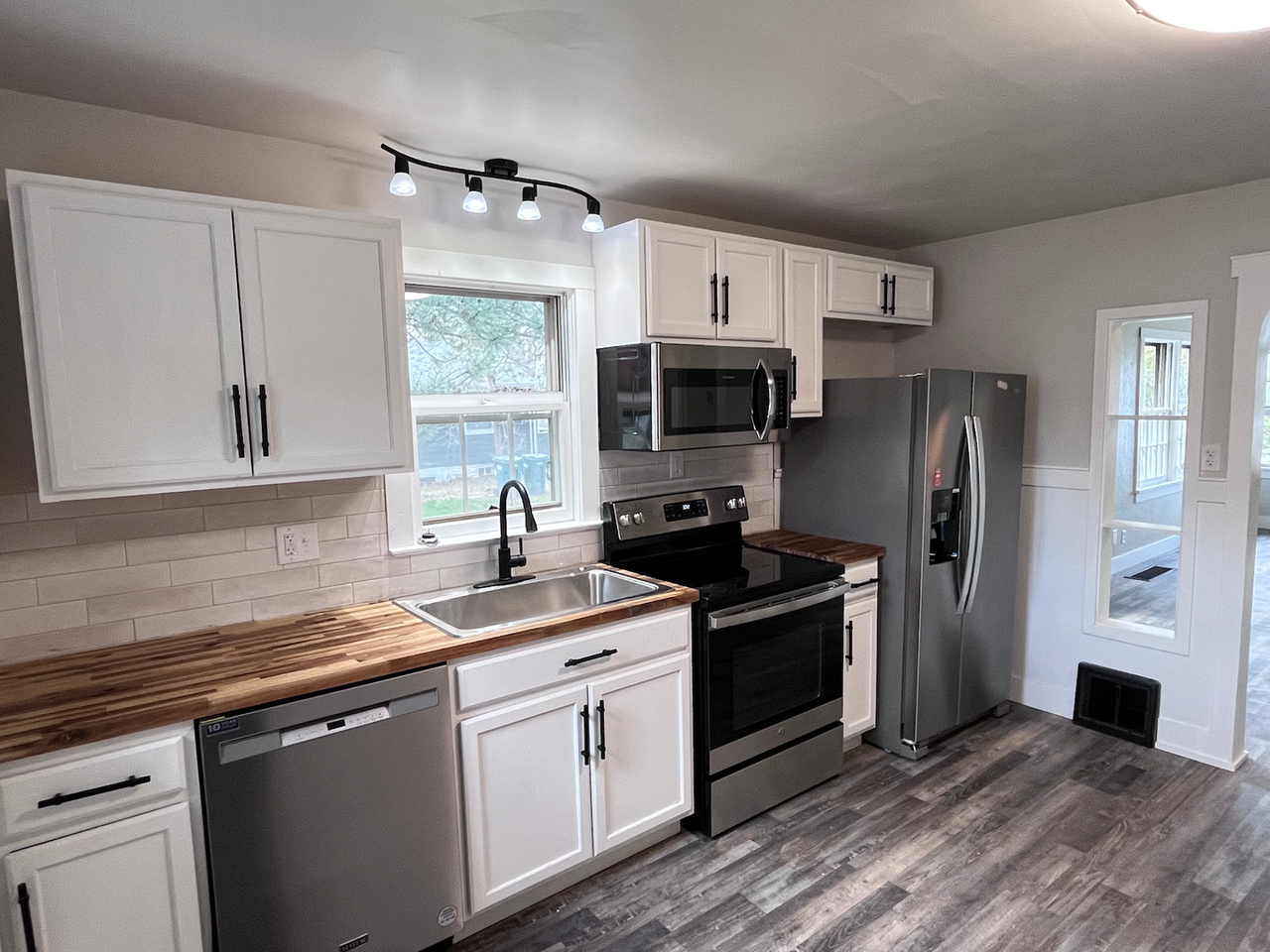 3934 2nd Ave S #1 - Photo 2 of 12