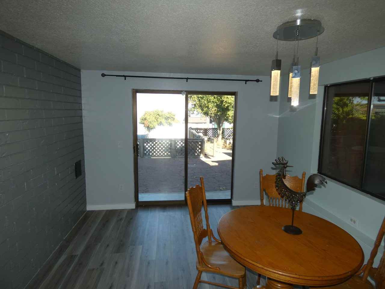 1405 W 5th St - Photo 7 of 25