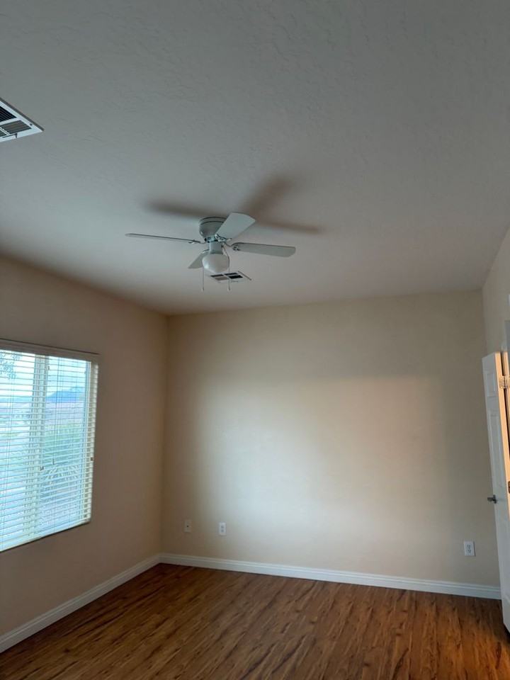 3105 Frigate Way - Photo 2 of 4