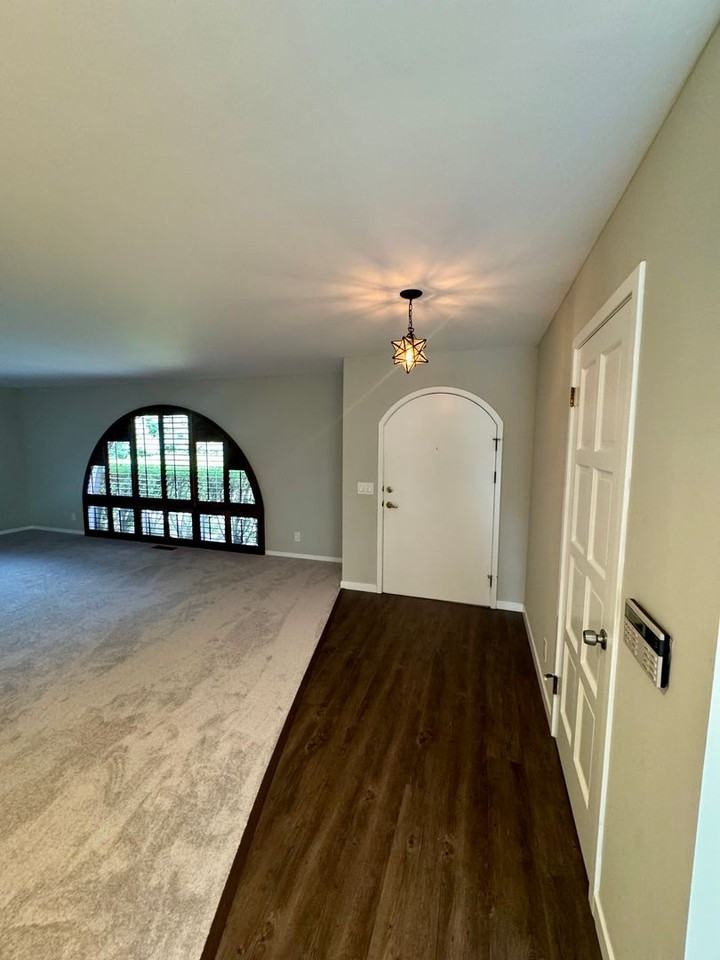 62 Winding Gln - Photo 3 of 37