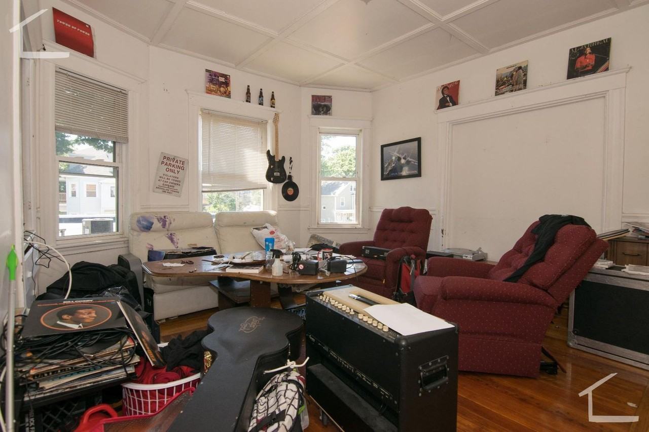 14 Alcott St - Photo 2 of 6