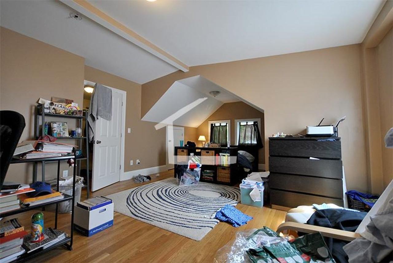 31 Woodstock Ave - Photo 2 of 13