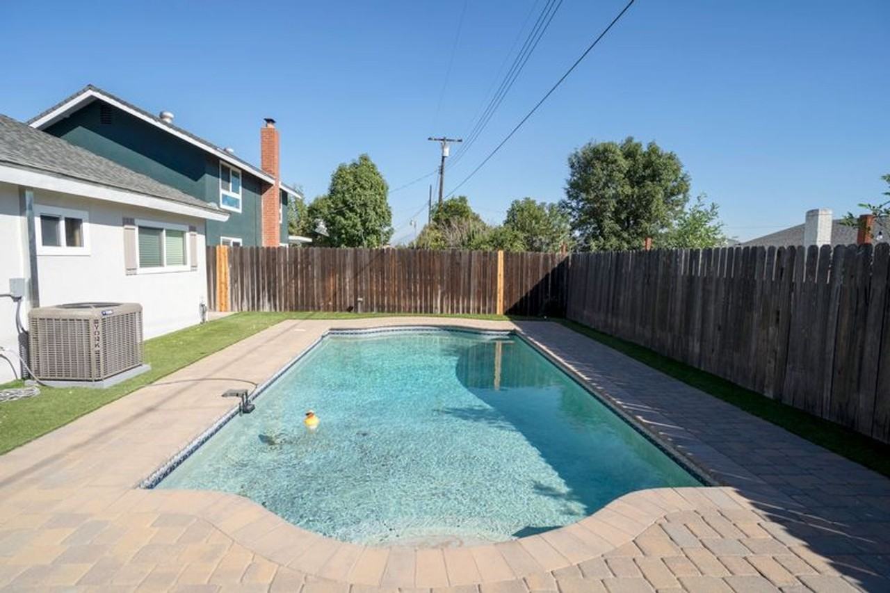 777 W Casmalia St - Photo 3 of 20