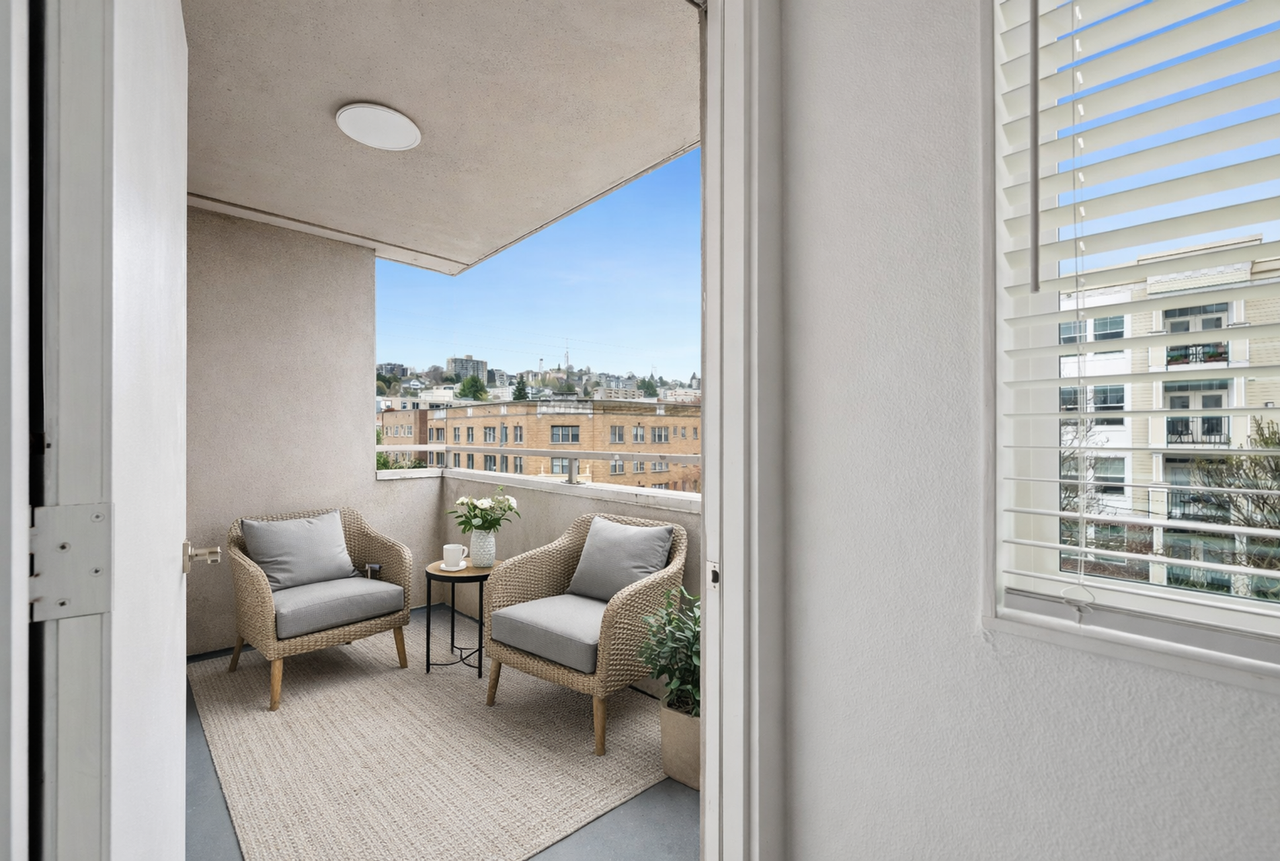 Modern Apartments in Queen Anne – Steps from Climate Pledge Arena! - Photo 2 of 35