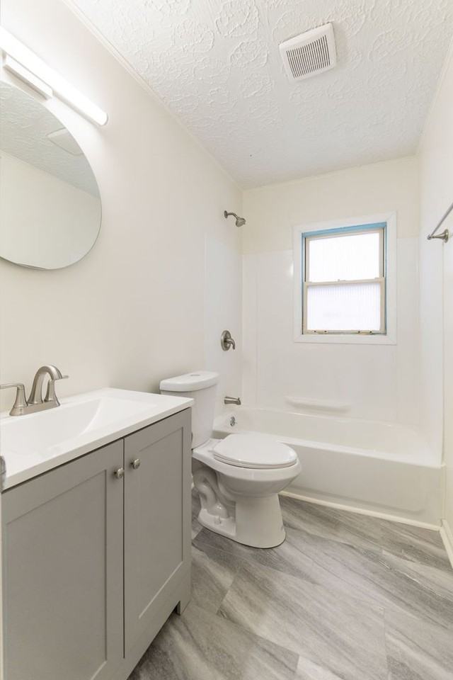 2607 Hiawatha St - Photo 6 of 13