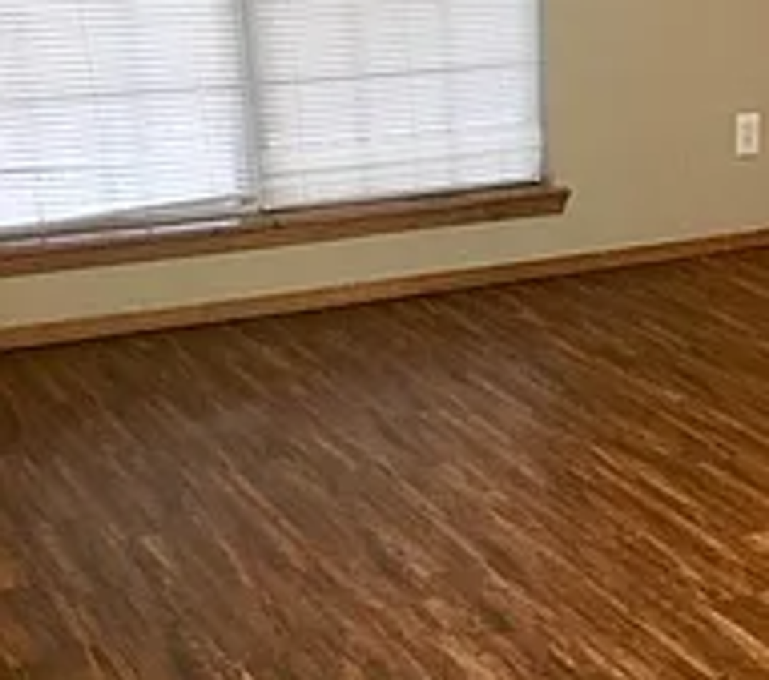 1307 N Willow Dr - Photo 2 of 15