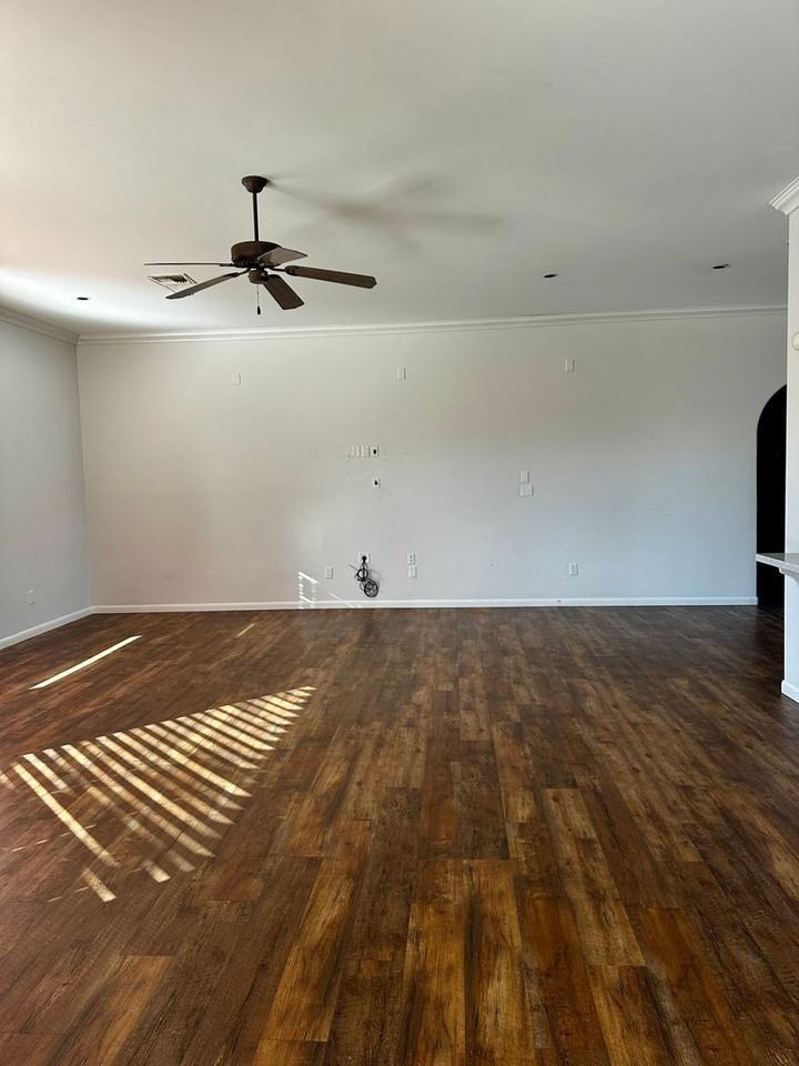 10334 S Sunup Ave - Photo 7 of 23